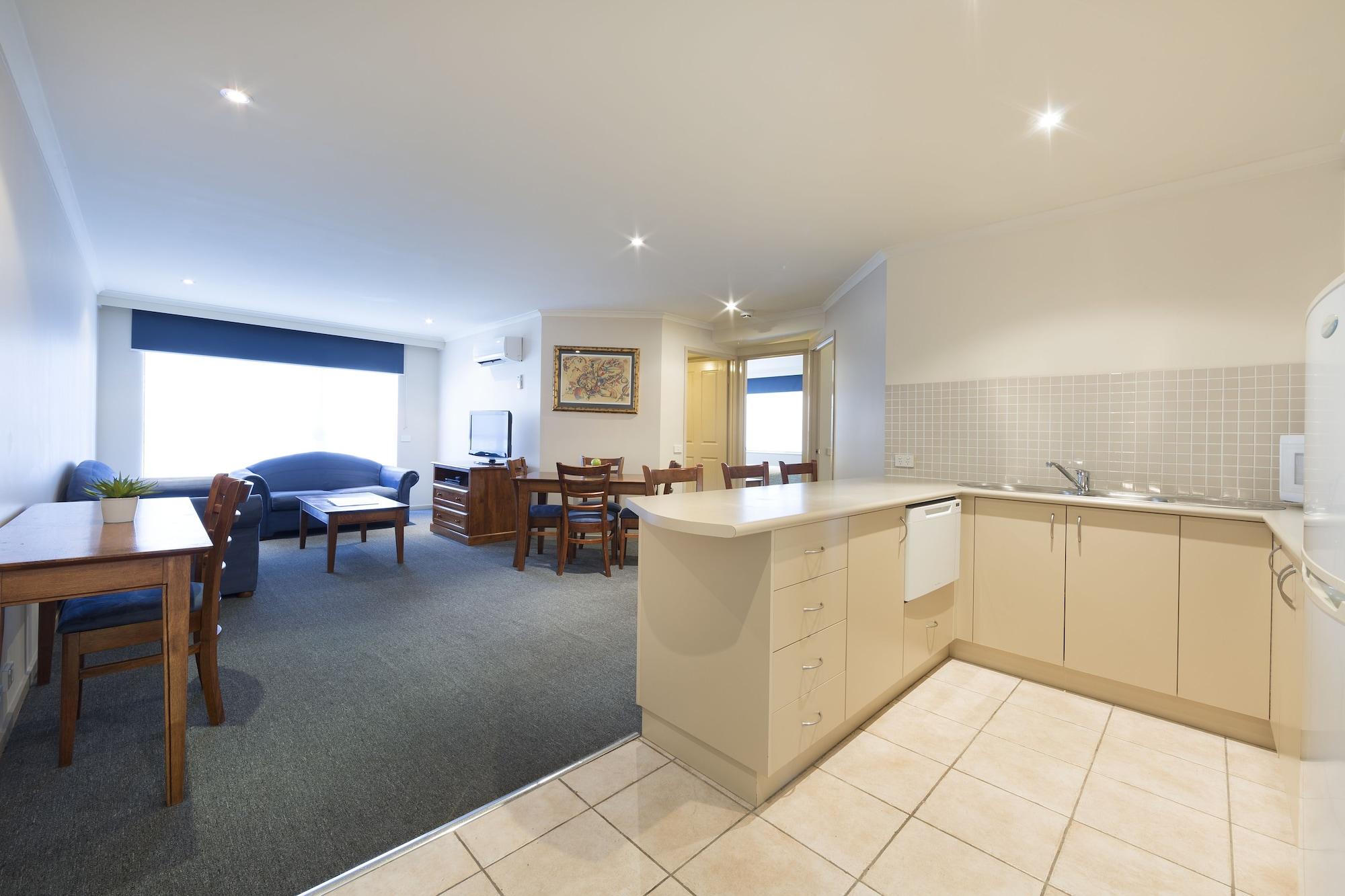 Canberra Parklands Central Apartment Hotel Official Esterno foto