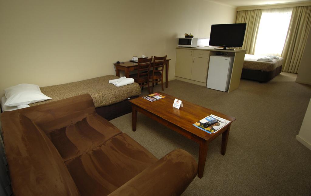 Canberra Parklands Central Apartment Hotel Official Esterno foto