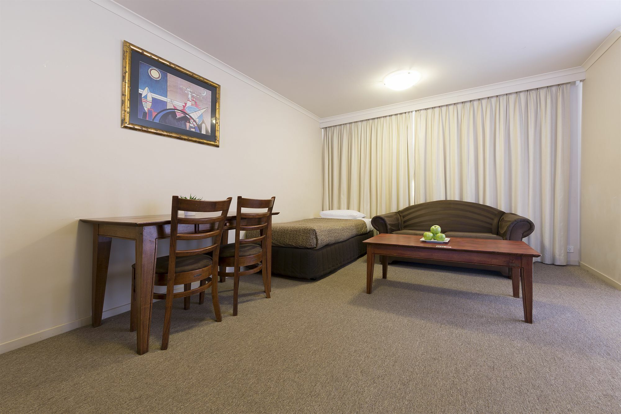 Canberra Parklands Central Apartment Hotel Official Esterno foto